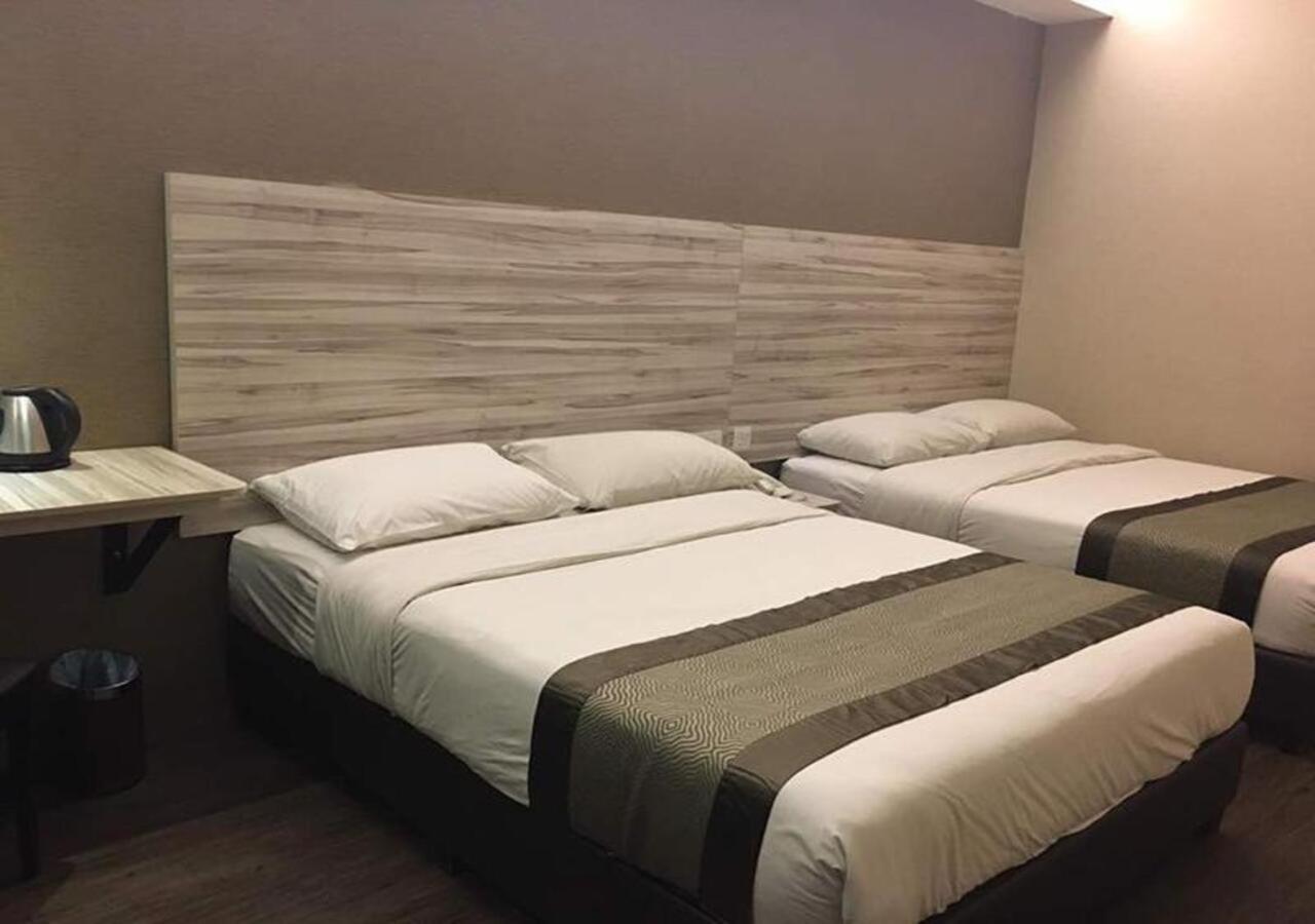 Hotel Austin Paradise - Taman Pulai Utama Skudai Exterior foto
