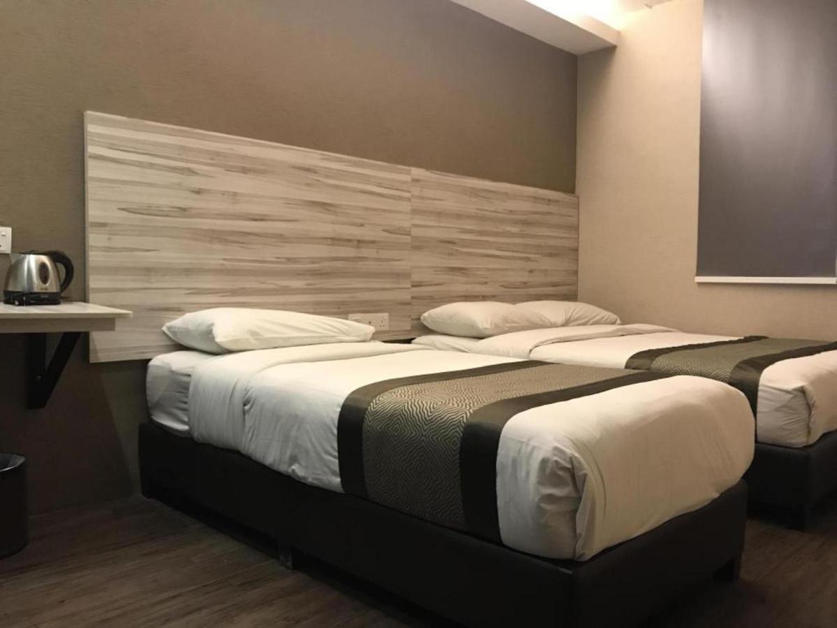 Hotel Austin Paradise - Taman Pulai Utama Skudai Exterior foto